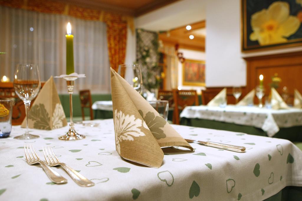 Hotel Corona Krone Sëlva di Val Gardena Eksteriør billede
